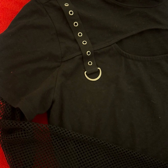 Hot Topic Black Long Sleeve Tee with Mesh Sleeves - Picture 4 of 5